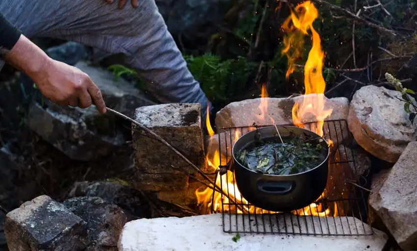 Cooking over campfire using the right equipment
